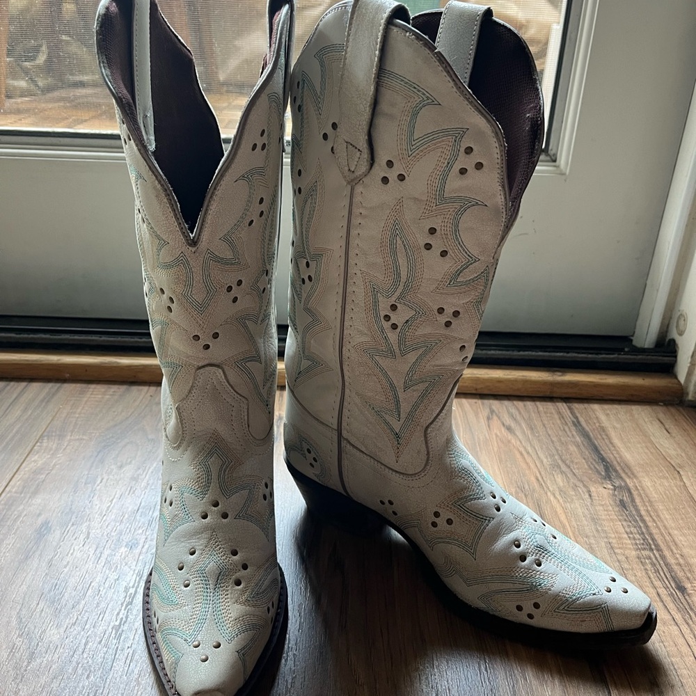 Laredo Women’s Adrian Wide Calf Western Boots - Snip Toe